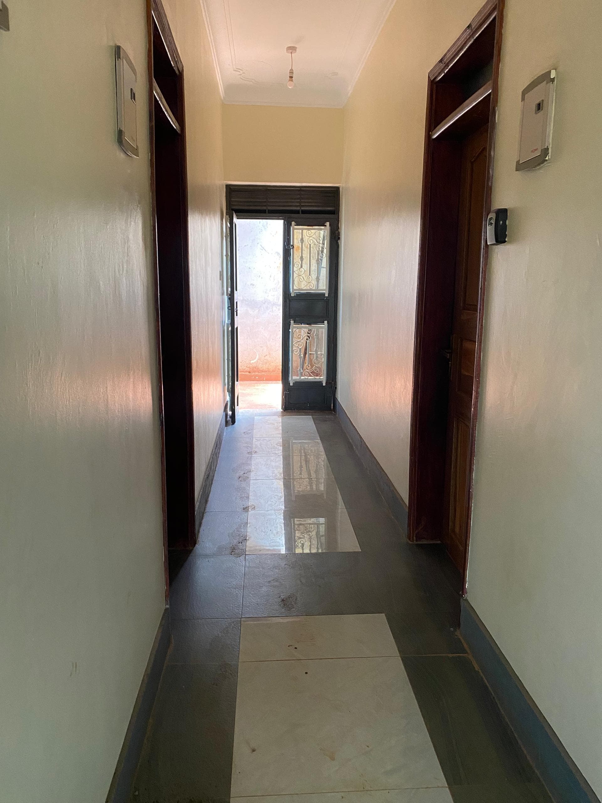 Apartment for rent  gallery 2